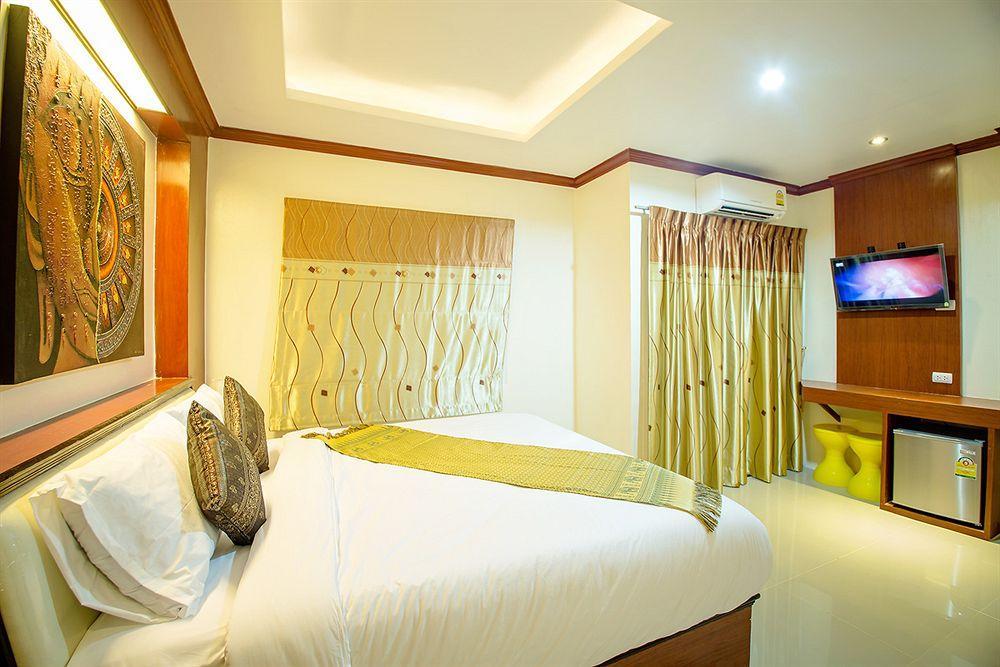Ilmare Patong Place Buitenkant foto
